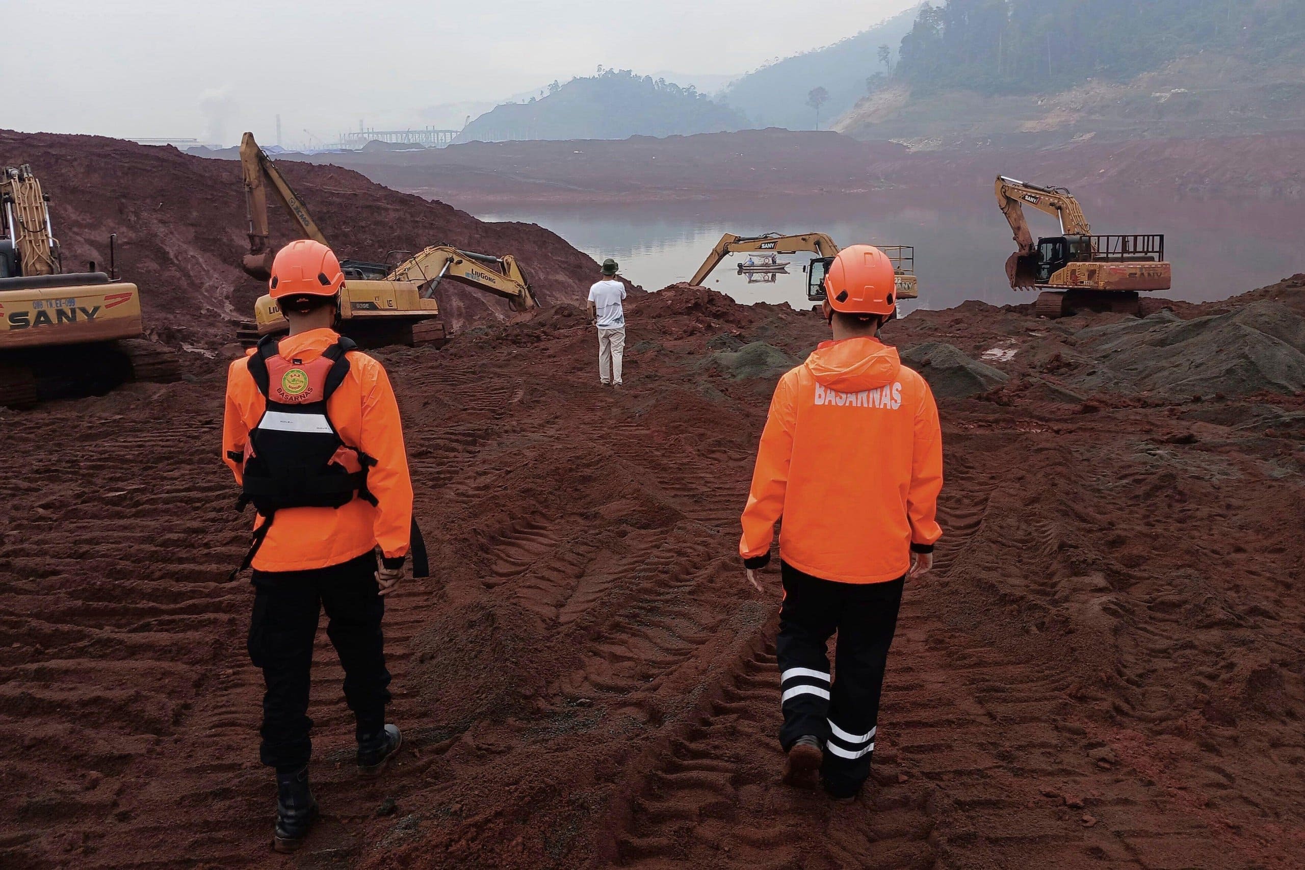 Indonesian coastal villages in the dark over nickel pollution